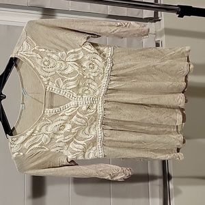 Maurices medium oatmeal top